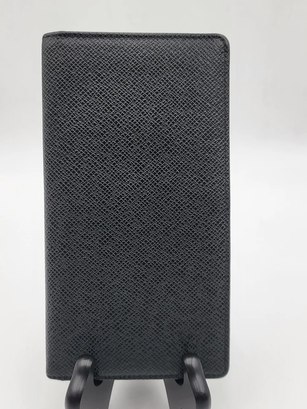 LOUIS VUITTON Taiga Porte Valeurs Organizer Wallet Black..Authentic..